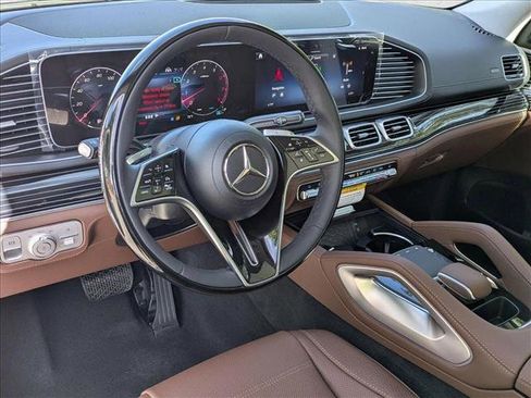 New 2026 Mercedes-Benz GLE 450 4MATIC image 3