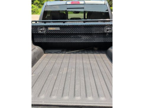 Used 2019 RAM 1500 Limited AWD/4WD image 2