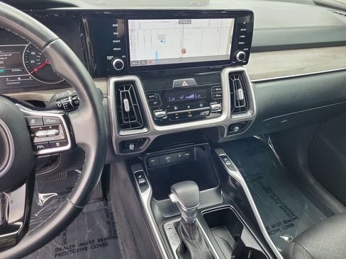 Used 2023 Kia Sorento X-Line EX AWD/4WD image 21
