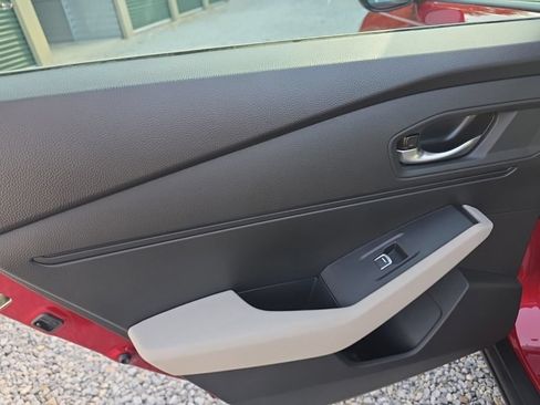 Used 2025 Honda Accord SE image 14