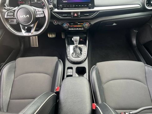 Certified 2024 Kia Forte GT-Line FWD image 17