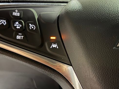 Used 2024 Chevrolet Malibu LT FWD image 30