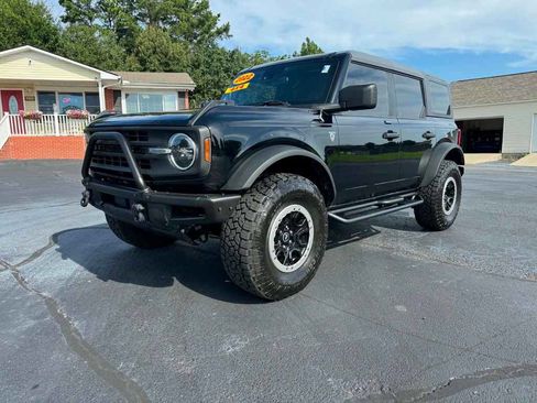 Used 2022 Ford Bronco 4-Door w/ Sasquatch Package AWD/4WD image 1