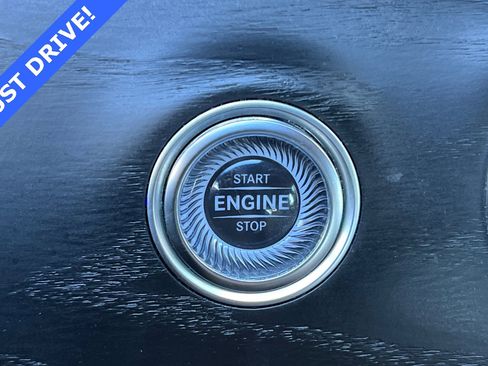 Used 2022 Mercedes-Benz E 350 Sedan image 22