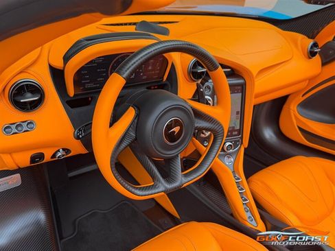 Used 2022 McLaren 765LT RWD image 14