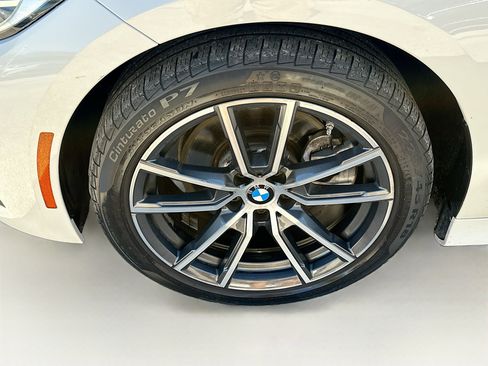 Used 2020 BMW 330i Sedan w/ Convenience Package image 34