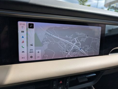 Certified 2025 Porsche Macan Electric image 14