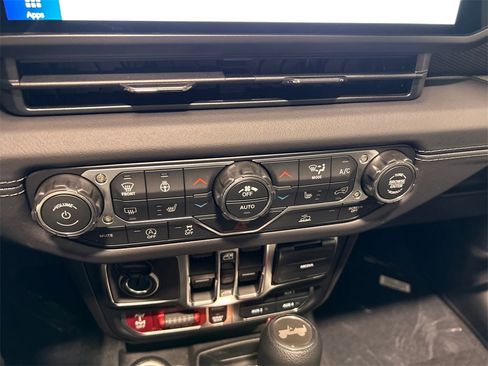 New 2026 Jeep Wrangler Rubicon image 23
