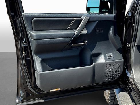 Used 2014 Nissan Titan PRO-4X w/ Pro-4x Luxury Package image 16