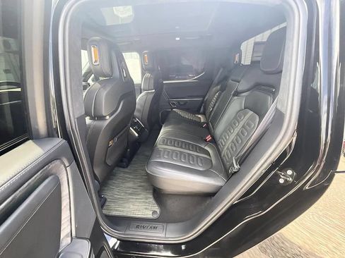 Used 2022 Rivian R1T Adventure AWD/4WD image 30
