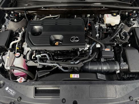 Used 2024 Lexus ES 300h w/ Premium Package image 29