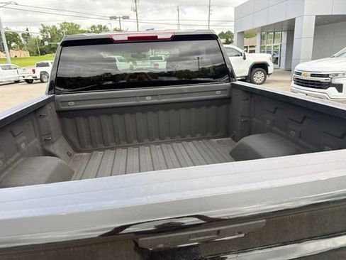 Used 2021 Chevrolet Silverado 1500 LT Trail Boss w/ LPO, Dark Essentials Package AWD/4WD image 33