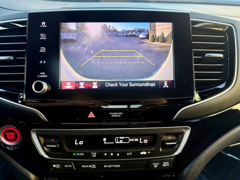 Used 2023 Honda Ridgeline Black Edition image 35