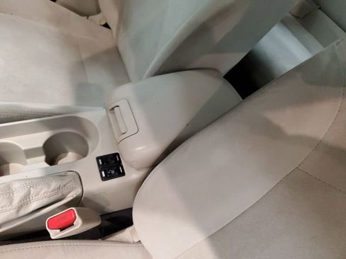 Used 2011 Subaru Impreza 2.5i Premium w/ PWR Moonroof Value Pkg image 27