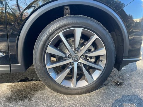 Certified 2025 Acura MDX w/ Technology Package image 25