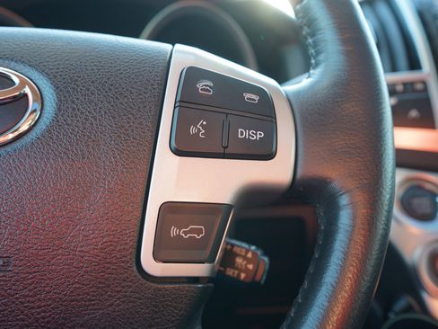 Used 2015 Toyota Land Cruiser AWD/4WD image 28