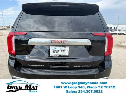 Used 2022 GMC Yukon Denali RWD image 4