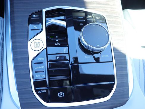 New 2026 BMW X5 sDrive40i w/ Premium Package RWD image 39