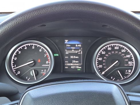 Used 2024 Toyota Camry LE w/ Convenience Package FWD image 25