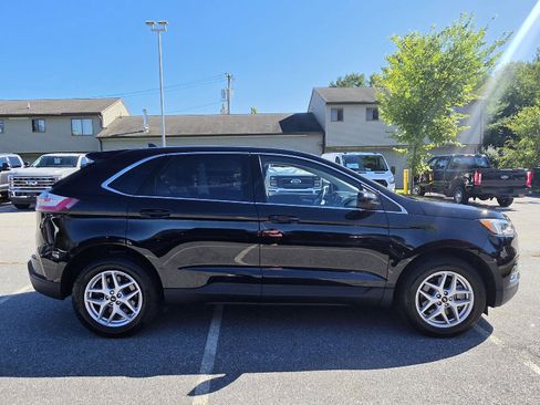 Used 2023 Ford Edge SEL w/ Convenience Package AWD/4WD image 2