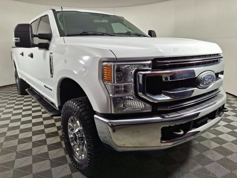 Used 2021 Ford F350 XLT image 7