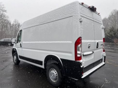 New 2025 RAM ProMaster 2500 w/ Power Group image 10