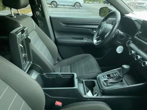 Used 2023 Honda CR-V Sport image 6