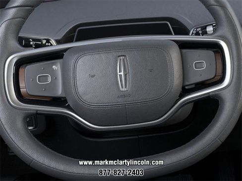 New 2026 Lincoln Nautilus Reserve w/ Jet Appearance Package image 12