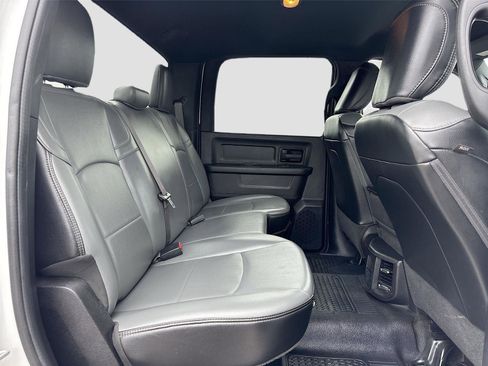 Used 2021 RAM 2500 Tradesman w/ Chrome Appearance Group image 25