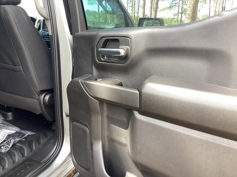 New 2026 GMC Sierra 1500 Pro w/ Pro Value Package image 18