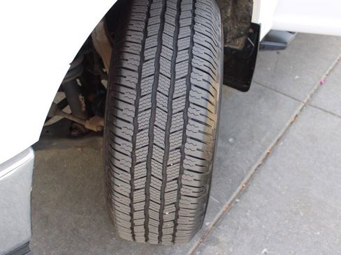 Used 2020 Ford F150 XLT w/ Trailer Tow Package image 13