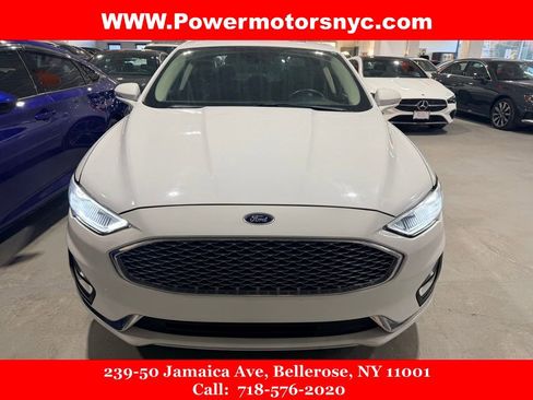 Used 2020 Ford Fusion Titanium image 2