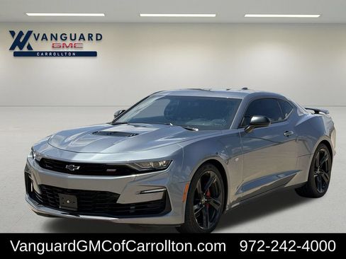 Used 2022 Chevrolet Camaro SS RWD image 6