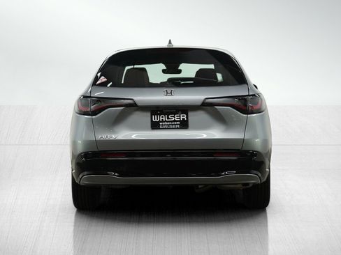 Used 2025 Honda HR-V EX-L image 4