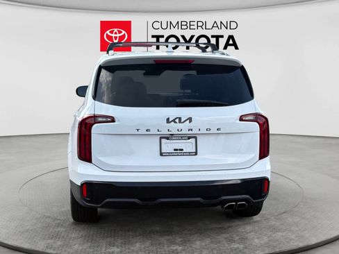 Used 2024 Kia Telluride S w/ S Sunroof Package FWD image 4