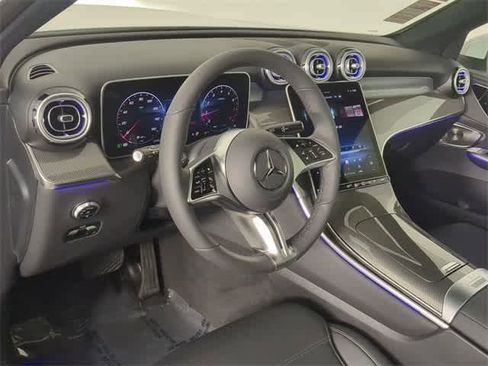 Certified 2026 Mercedes-Benz GLC 300 4MATIC image 9