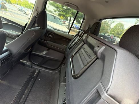 Certified 2024 Honda Ridgeline Sport image 10