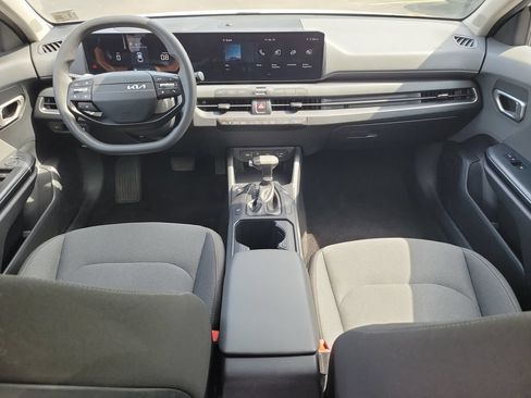 Used 2025 Kia K4 FWD image 11