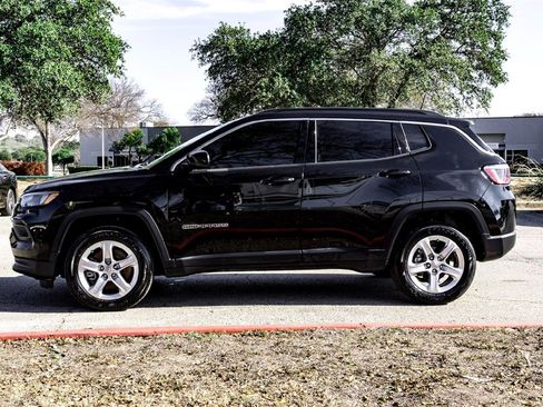 Used 2023 Jeep Compass Latitude w/ Convenience Group image 8