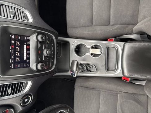 Used 2020 Dodge Durango SXT AWD/4WD image 30