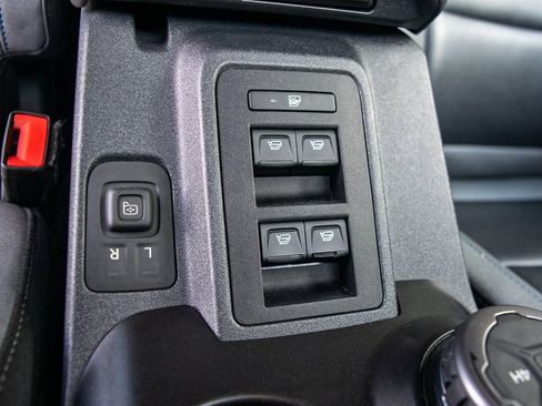 Used 2022 Ford Bronco Black Diamond image 26