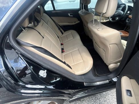 Used 2011 Mercedes-Benz E 350 Sedan image 34