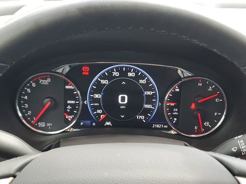 Used 2024 GMC Terrain Denali w/ Denali Premium Package AWD/4WD image 28
