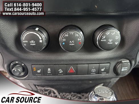 Used 2013 Jeep Wrangler Unlimited Sahara w/ Connectivity Group image 22