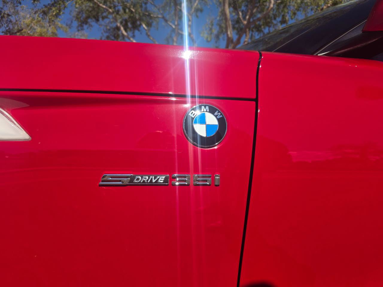 Used 2010 BMW Z4 sDrive35i RWD image 9