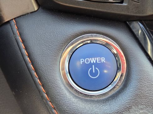 Used 2018 Toyota RAV4 SE w/ Advanced Technology Package AWD/4WD image 20