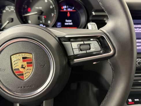 New 2025 Porsche Macan image 30