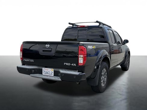 Used 2017 Nissan Frontier PRO-4X w/ Pro-4x Luxury Package AWD/4WD image 7