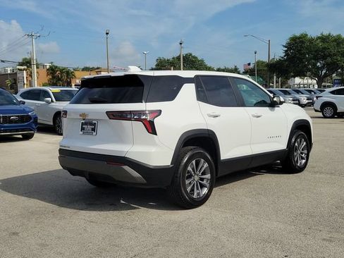 Used 2025 Chevrolet Equinox LT AWD/4WD image 6