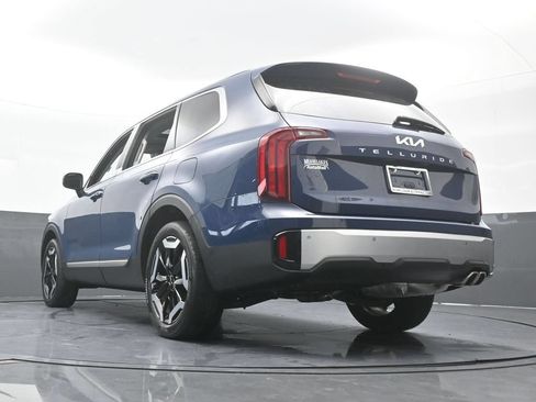 Used 2024 Kia Telluride S w/ S Sunroof Package FWD image 62